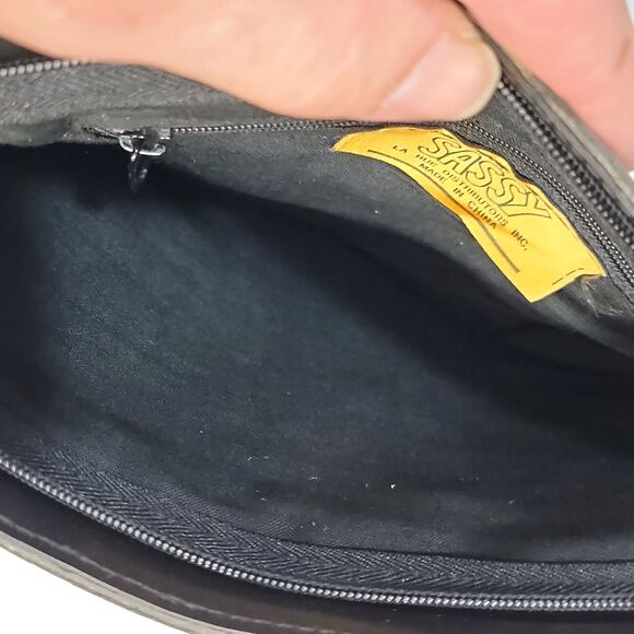 VTG Leather Black Clutch Purse Bag Wallet LaRue Sassy Wrist Strap Mirror Y2K 90s - Picture 8 of 15